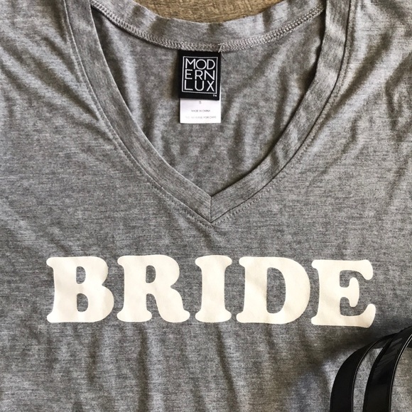 CALLING ALL BRIDES!! BRIDE Hi-low Tee & Sequin Tote - Picture 3 of 13